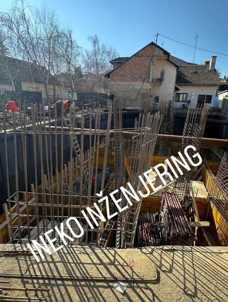 Надзор извођења радова на терену